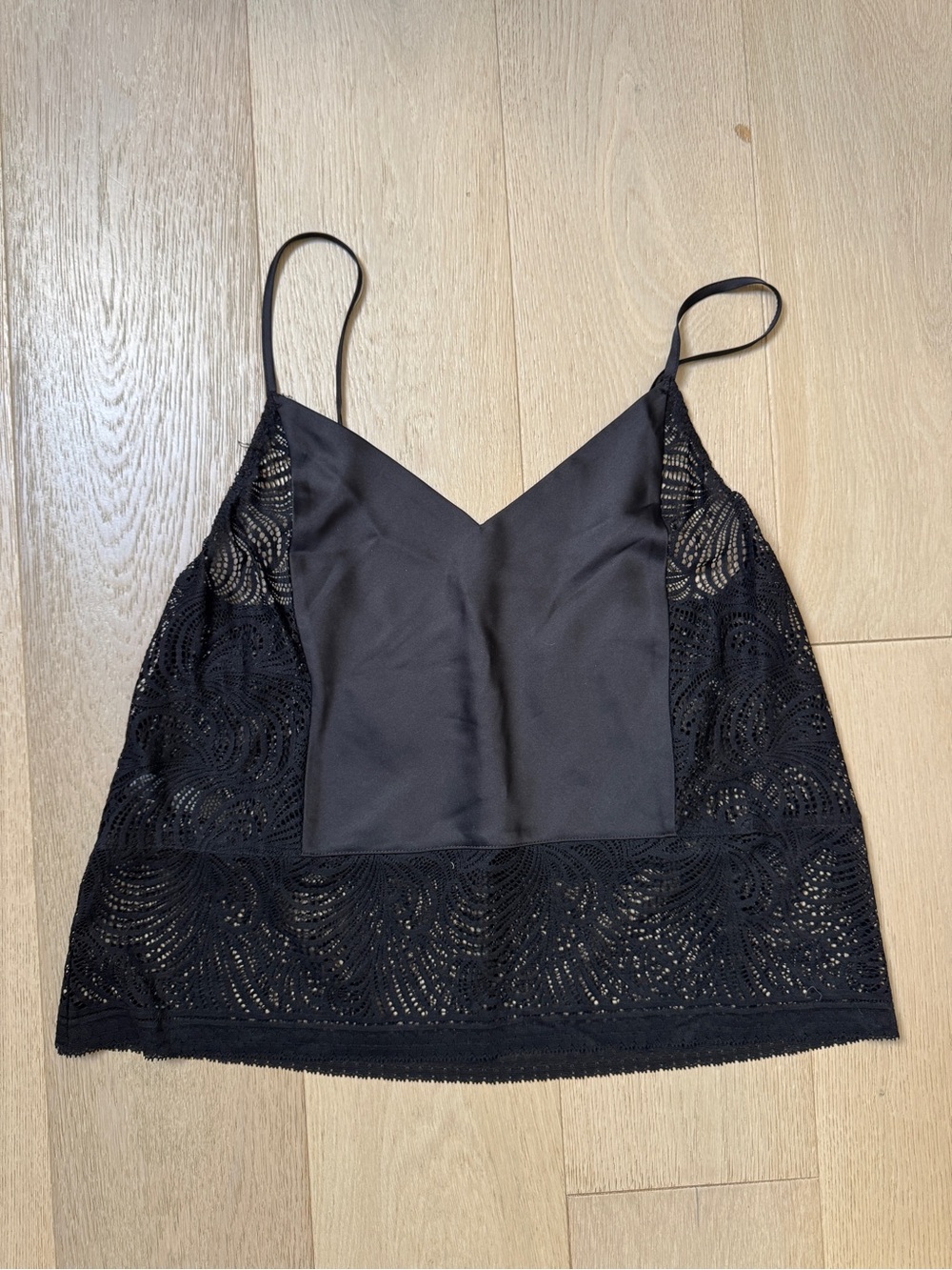 Soma intimates Lace Trim Black Camisole Top